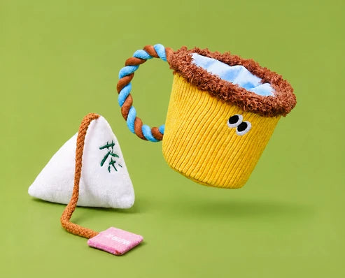 ZEZE Soft Tea Cup Plush Dog Toy (15x10x8cm)